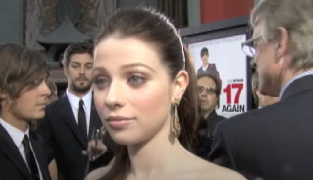 Michelle Trachtenberg Sick